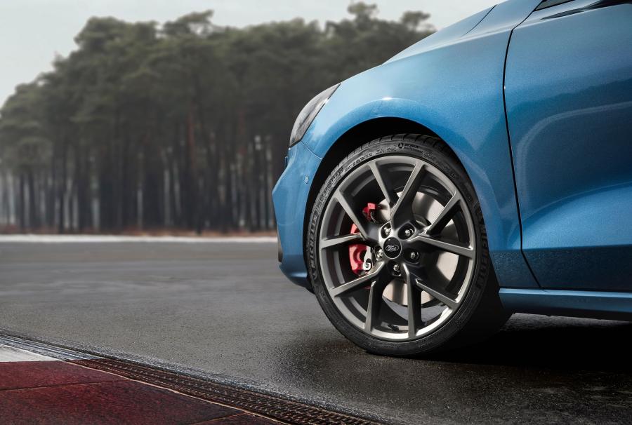 Колеса Ford Focus ST 2019 года  (WW) (фото 13 из 43)